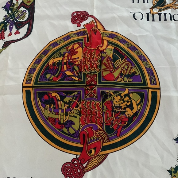 Vintage book of Kells Irish inspired scarf polyester square 26” - Picture 6 of 11